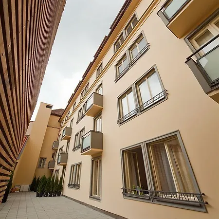 아파트호텔 Louren - The Bridge