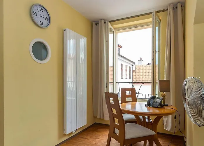 Hotel apartamentowy Louren - The Bridge 4*