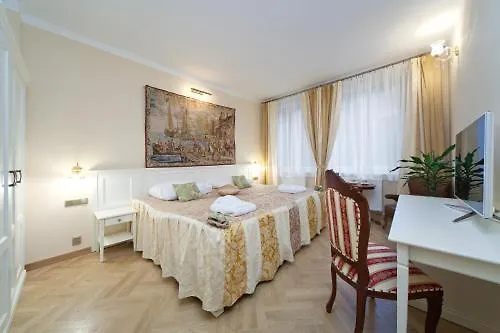 Louren - The Bridge Hotel apartamentowy